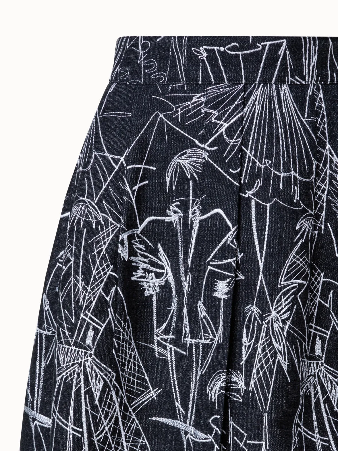 Denim Skirt with Croquis Embroidery