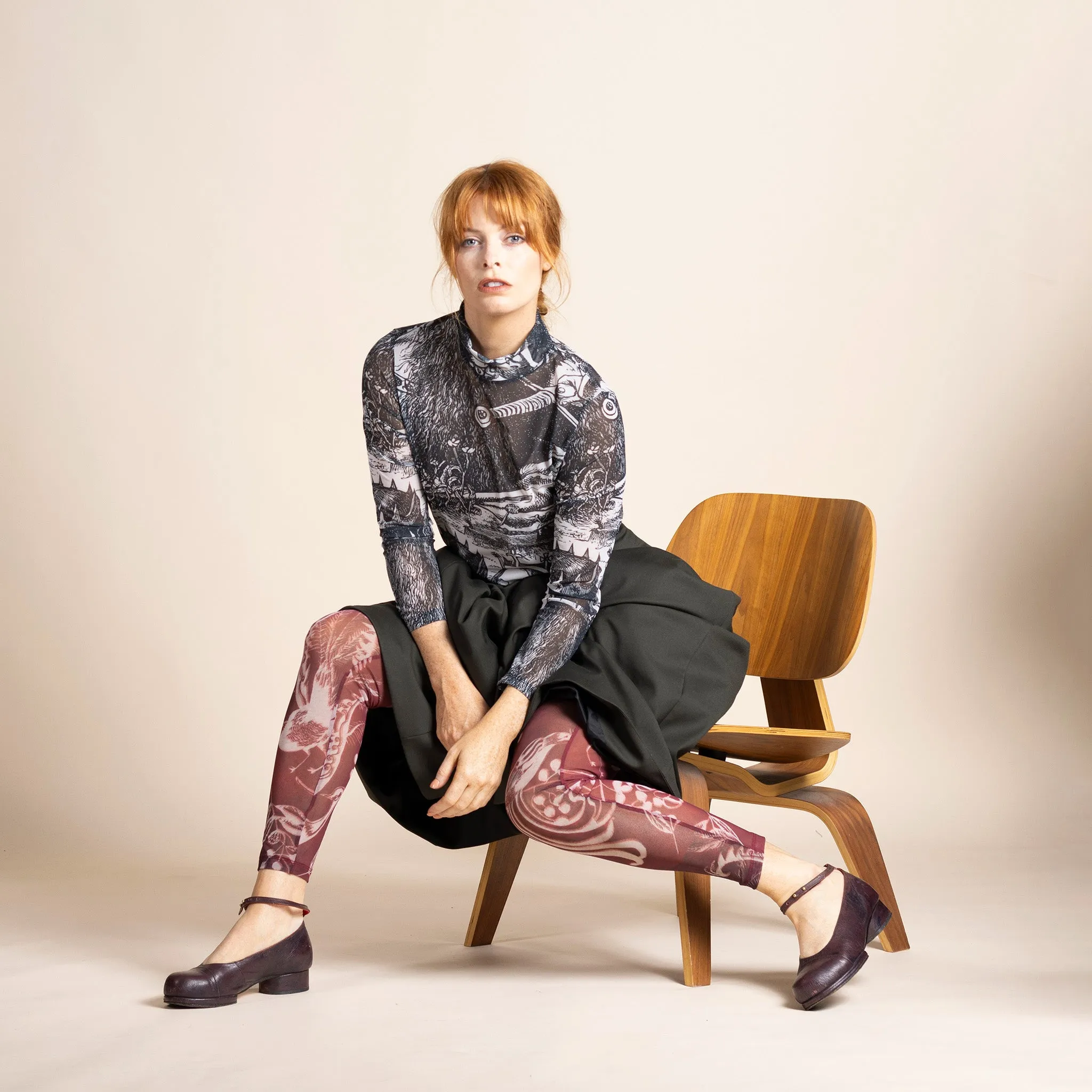 lyrebird tapestry legging