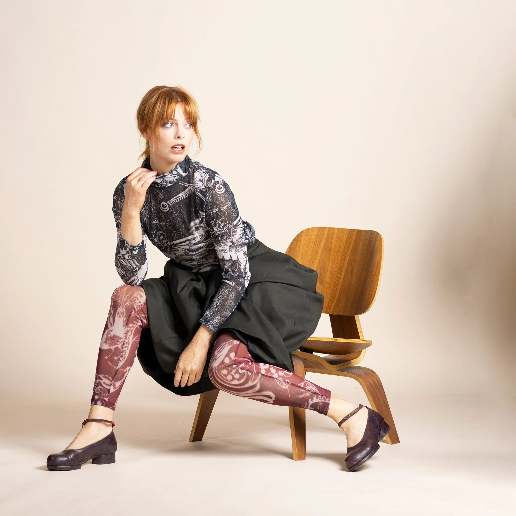 lyrebird tapestry legging