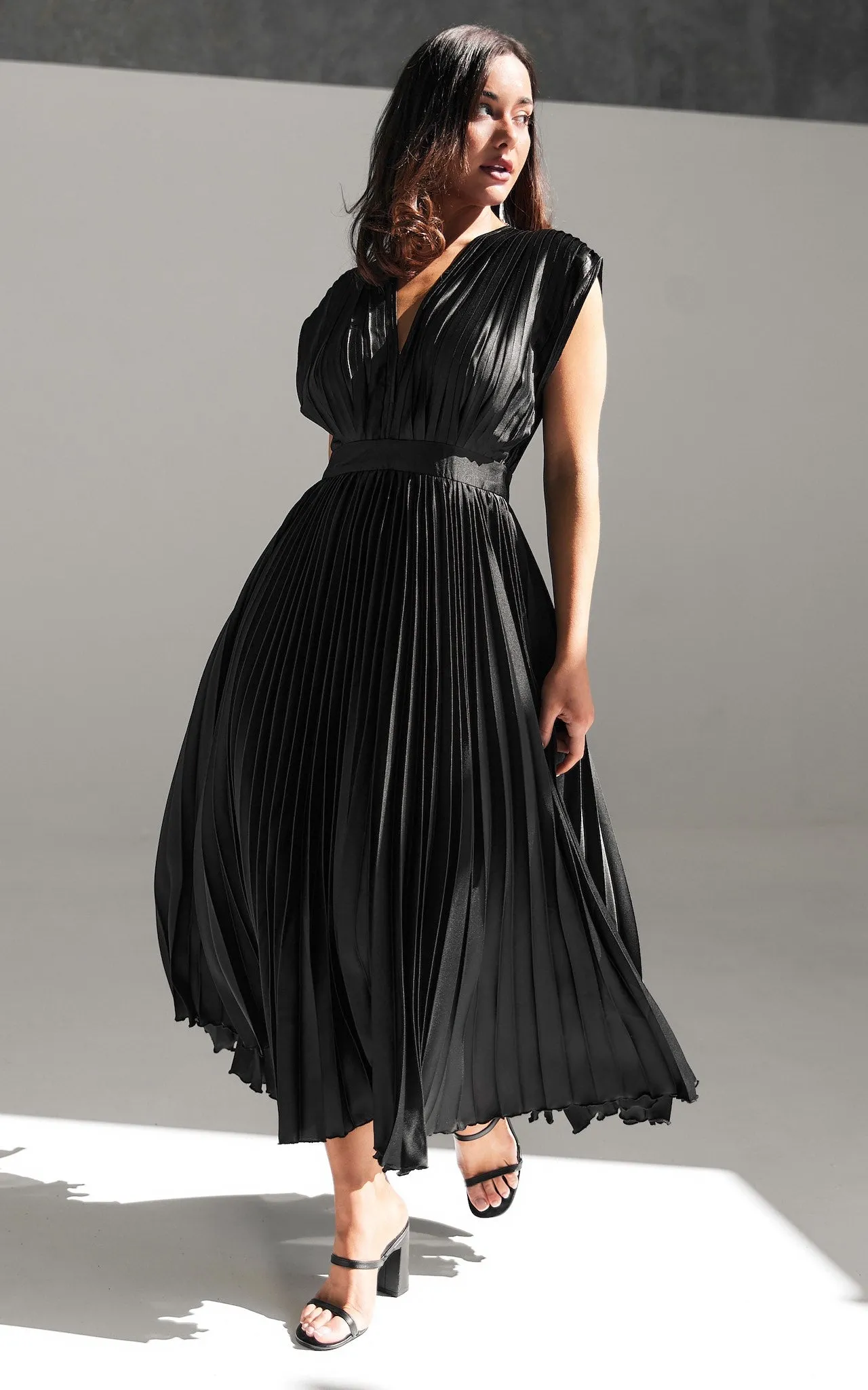 Naomi Maxi Dress - Black