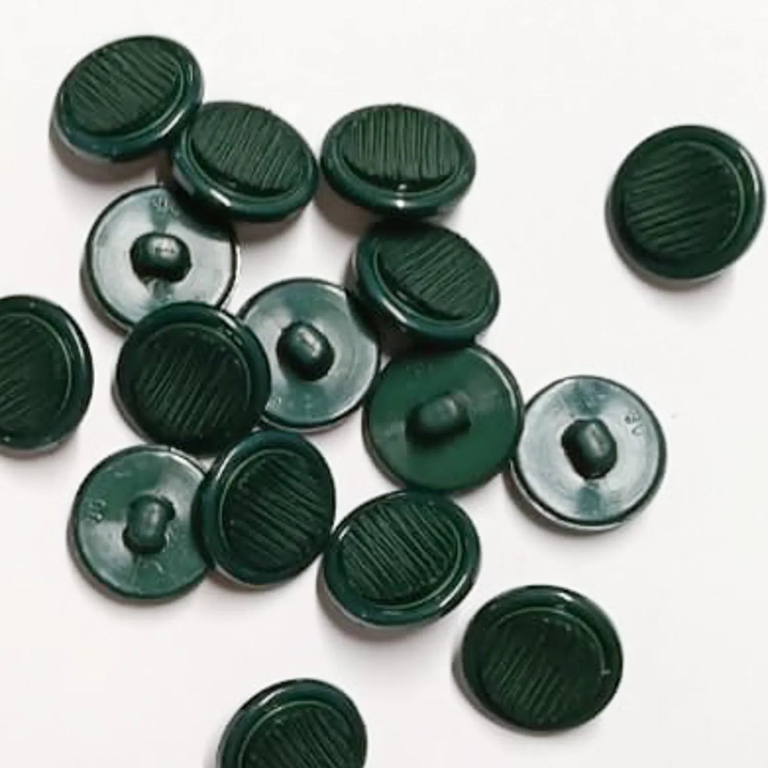 Round Textured Shank Button 19mm